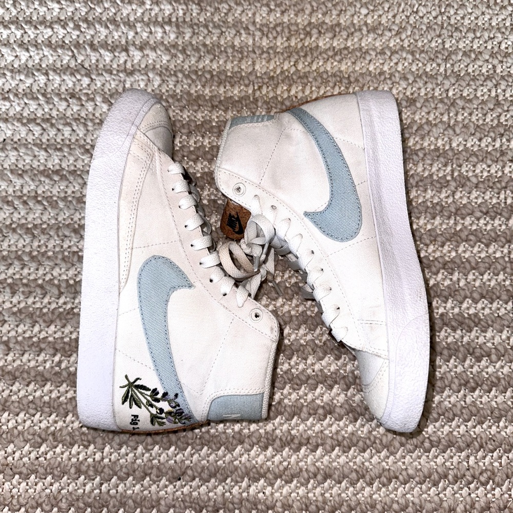 NIKE Blazer Mid 77 White Indigo